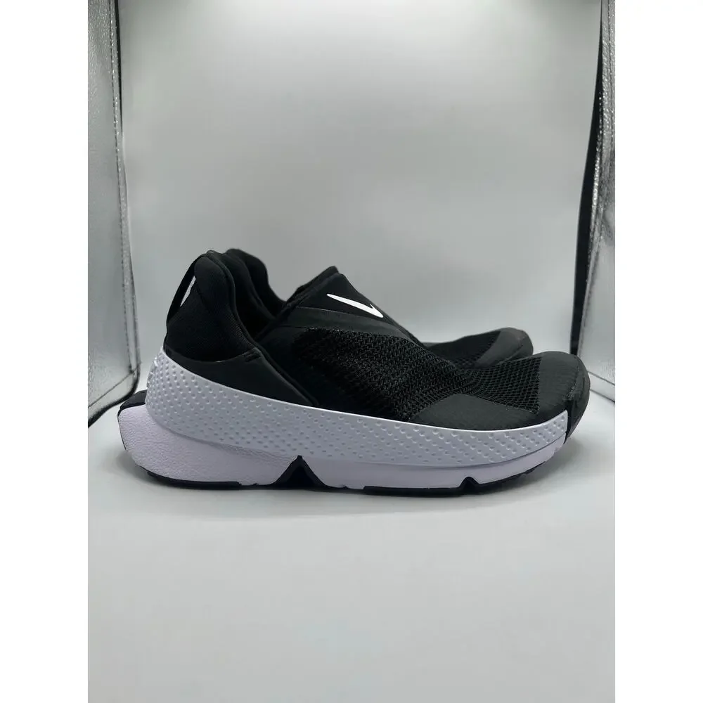 Nike GO FlyEase “Black White” size 7 women’s
